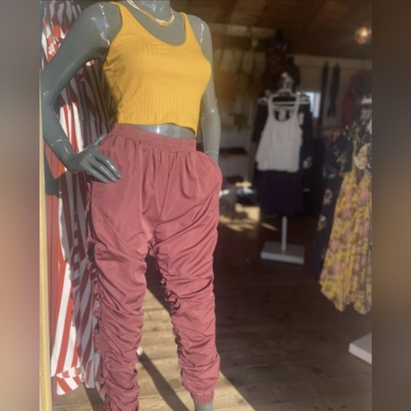 💙 ZENANA 💙 Burgundy Harem Joggers - Picture 3 of 8